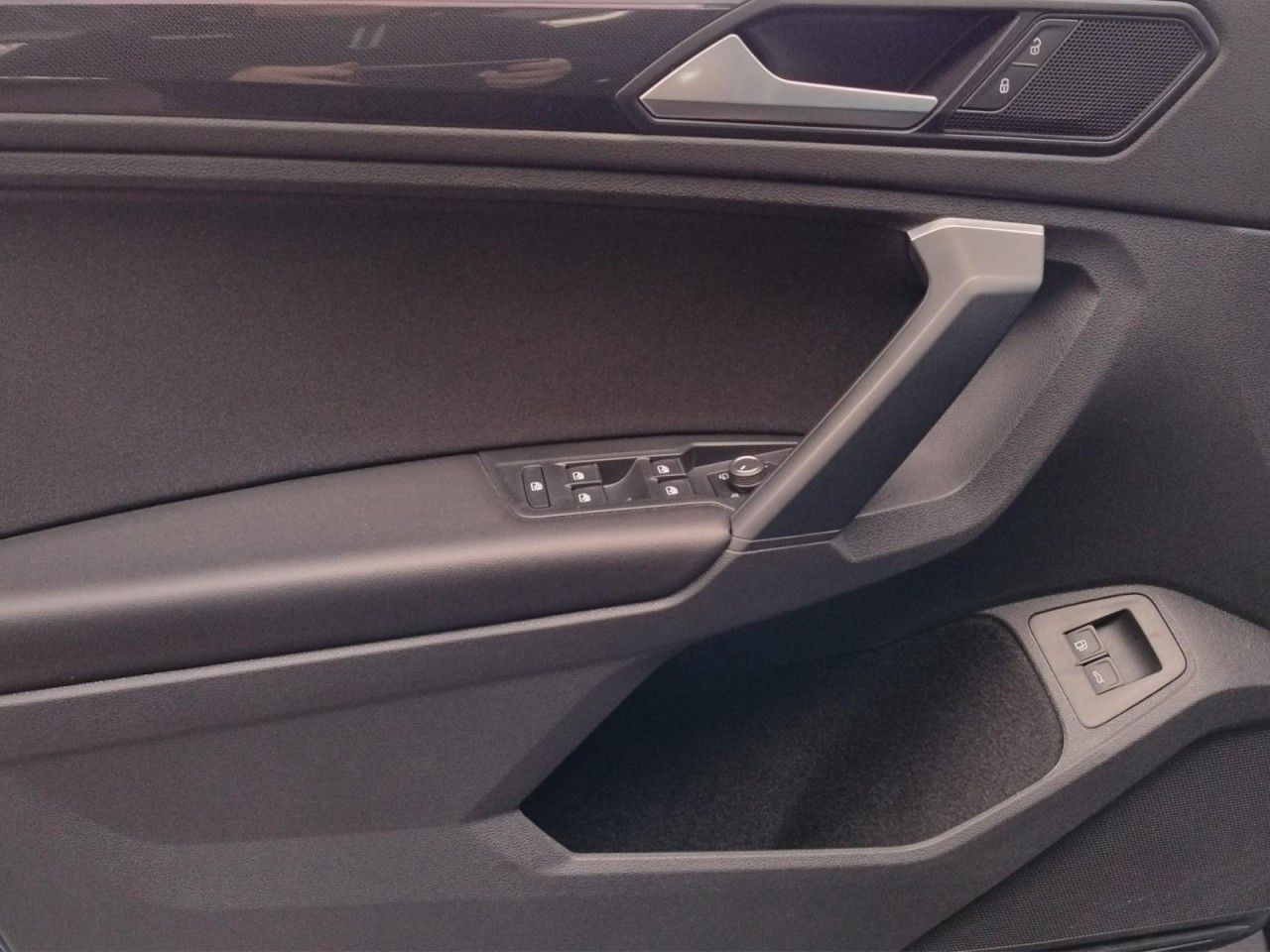 Tiguan Elegance 1.4 eHybrid DSG Klima Navi