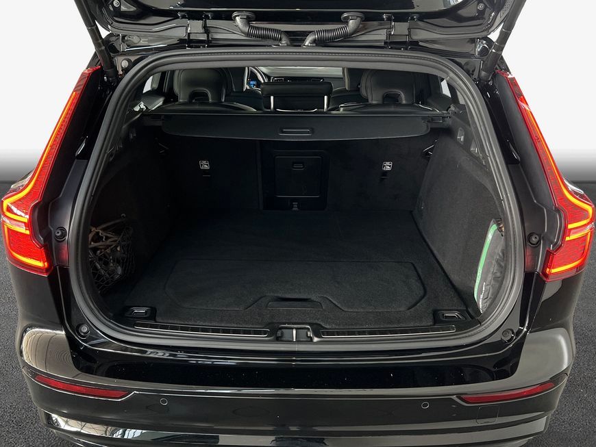 Volvo V60 T6 AWD Recharge Plus-Dark Glasd 360° Pilot B foto 8