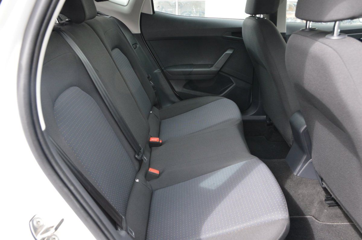 Fahrzeugabbildung SEAT Ibiza   Style LED Alu SHZ Ganzjahresreifen