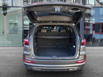 Ssangyong REXTON 2.2D 8AT 4WD °OFFROAD-Paket°BLACK-Paket°