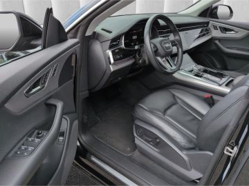 Audi Q8 - 4