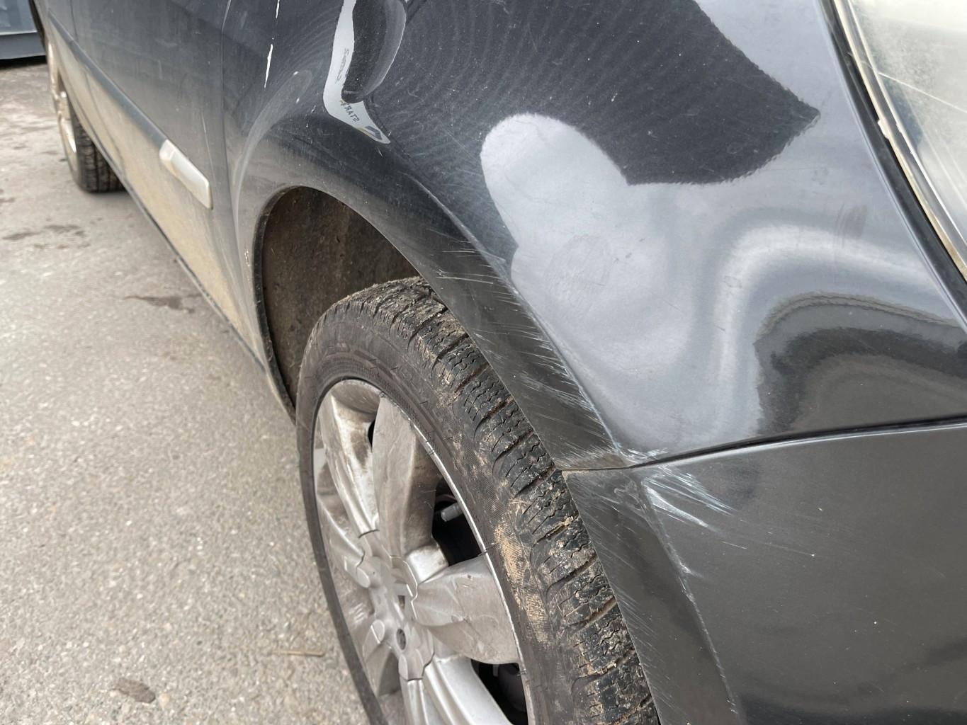 Renault Clio 2010 — photo 13