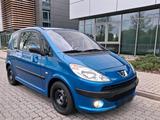Peugeot 1007  TÜV  04.20u28! - Peugeot 1007 aus 2007