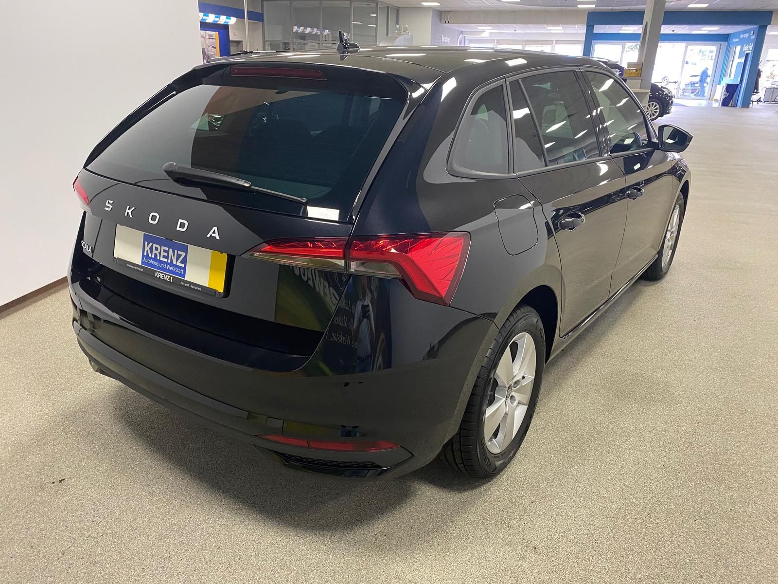 Fahrzeugabbildung SKODA Scala 1.0 TSI Selection APP+KLIMA+RFK+SITZHEIZ++