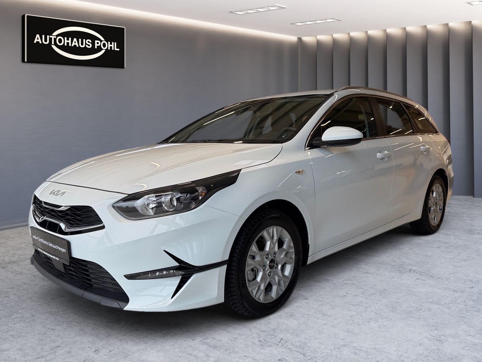 Fahrzeugabbildung Kia CEED_SW 1.5T 140 DCT7 VIS KOMF+ (NAV)