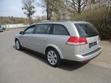 Opel Vectra C 1.8 Edition Plus/Leder+Klimatronik+LM!! - Opel Vectra mit Benzin-Antrieb: Kombi, Klimaautomatik