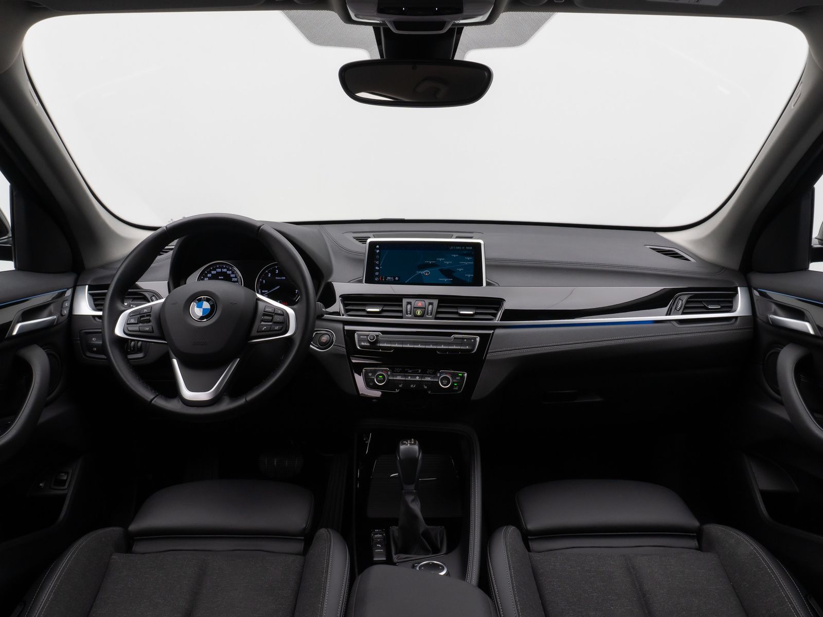 Fahrzeugabbildung BMW X1 xD25e Sport Line Kamera DAB HiFi LED 18Zoll