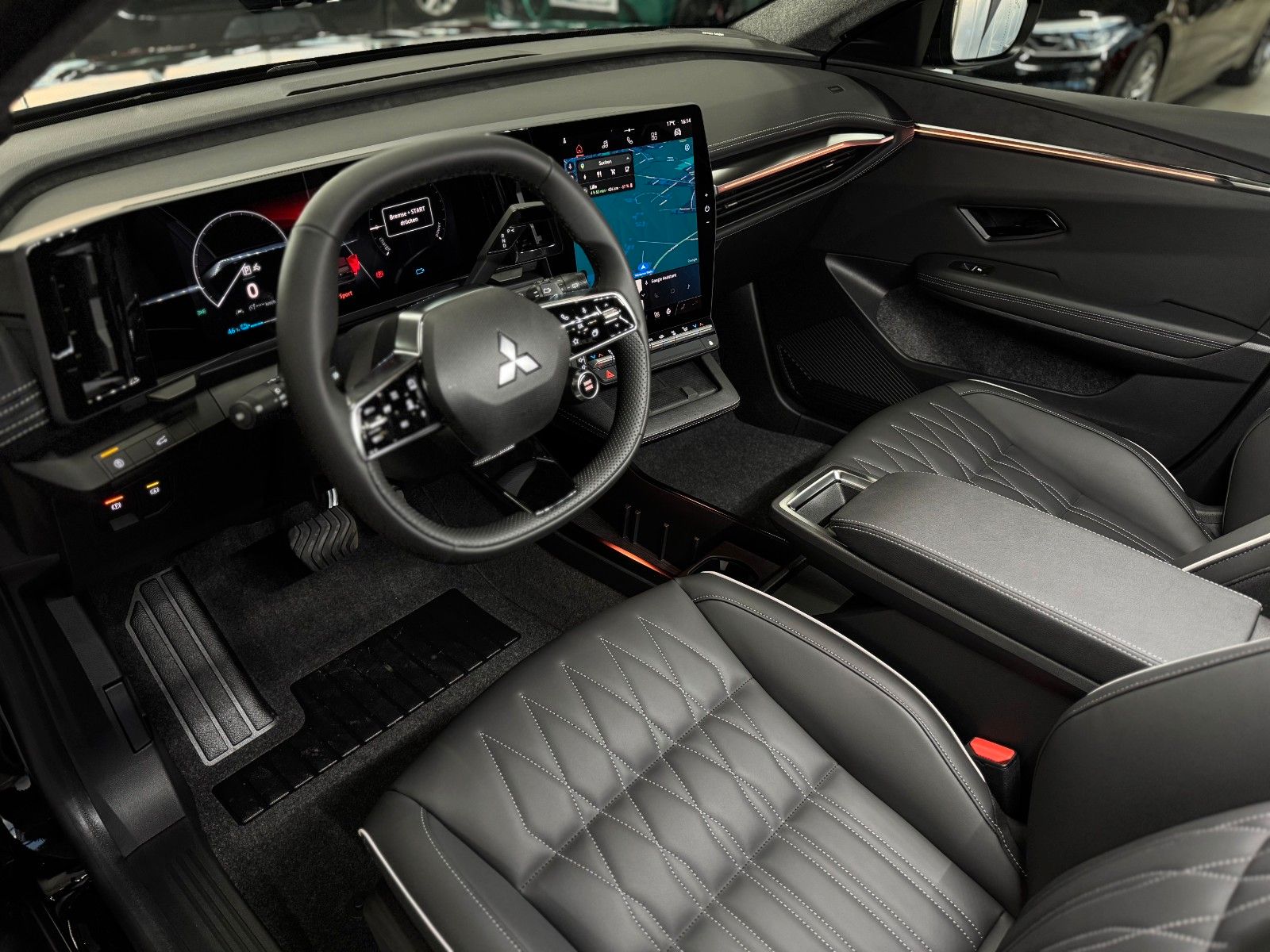 Fahrzeugabbildung Mitsubishi Eclipse Cross EV Diamant TOP Luxury-Paket + 22KW