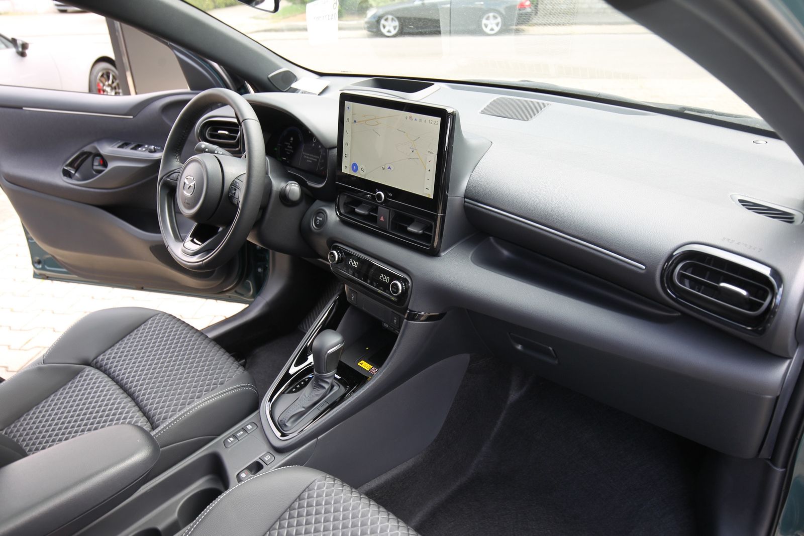 Mazda 2 Hybrid - Bild 18