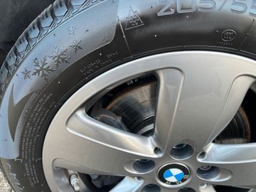 BMW 118 i Advantage Navi  Sitzheizung