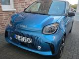 Smart EQ FORFOUR LED PANO 22KW SHZ ALLWETTER