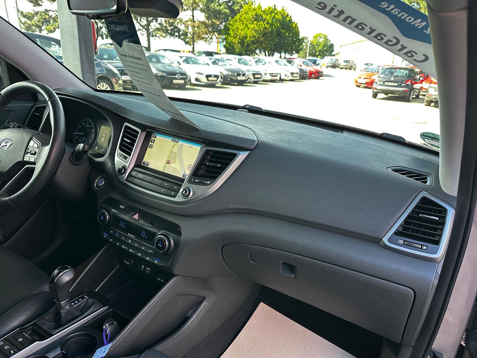 Hyundai Tucson Premium 4WD "LEDER"NAVI"SHZ"LHZ"DAB"