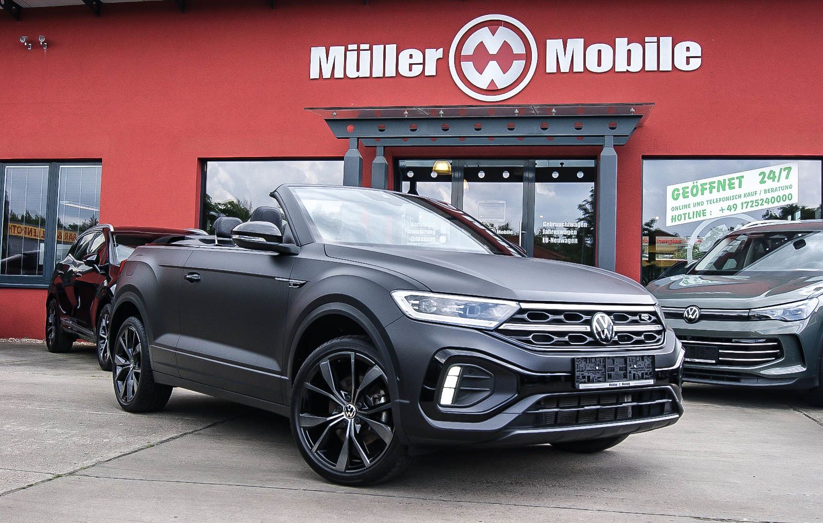 Fahrzeugabbildung Volkswagen T-Roc Cabriolet R-Line Edition Black limited 999