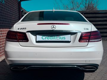 Mercedes E 220 - 4