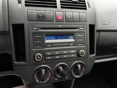Fahrzeugabbildung Volkswagen Polo IV 1.2 Silver Edition / Klimaanlage