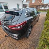 Nissan Qashqai 2021 160PS Automatik mit AHK Top Zustand - Nissan: Z
