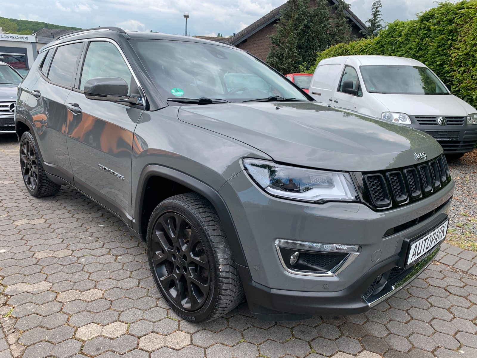 Jeep Compass 1.3 T-GDI I4 110kW Limited DCT imagem 3