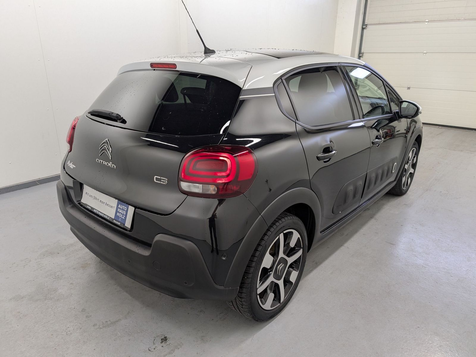 CITROEN C3  1.2 PureTech Shine Navi Pano NUR GEWERBE – Bild 4