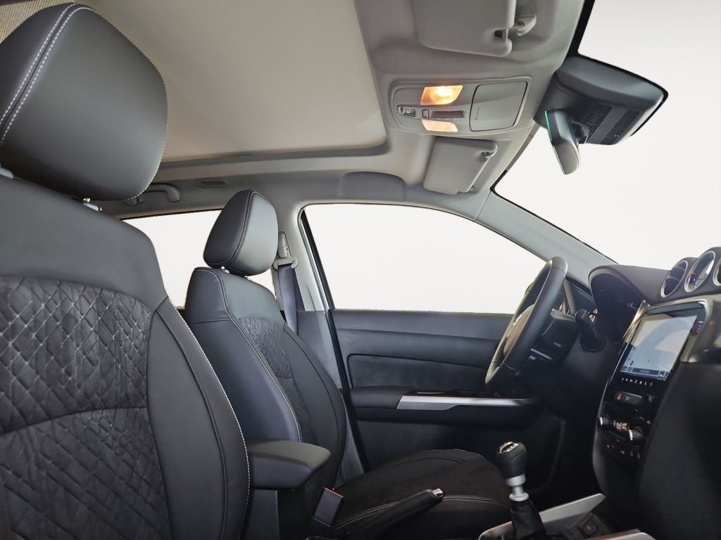 Fahrzeugabbildung Suzuki Vitara 1.4 Boosterjet Hybrid Allrad Comfort+