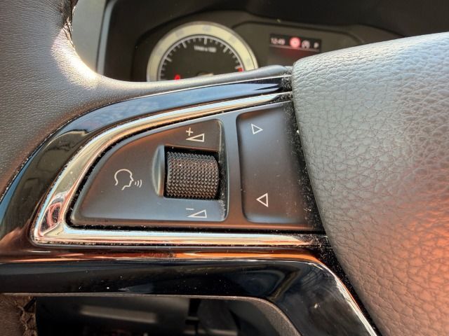 Fahrzeugabbildung SKODA Karoq 1.5 TSI ACT Style Leder+LED+Allwetter*AHK