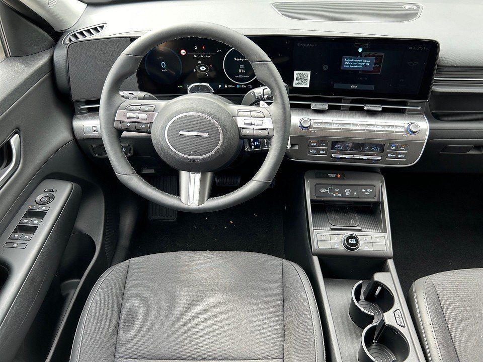 Fahrzeugabbildung Hyundai KONA EV 48kWh TREND ASSIS-P BOSE+V2L 377KM-RANGE