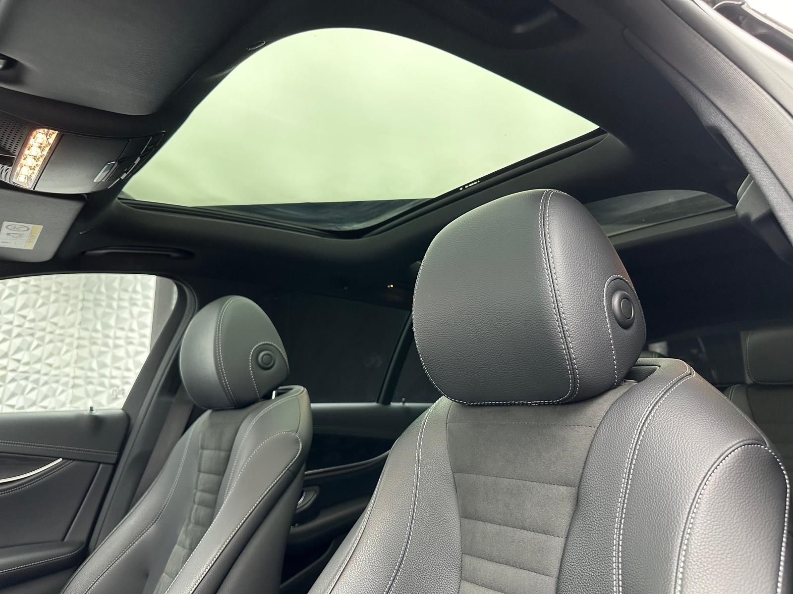 Fahrzeugabbildung Mercedes-Benz E 400d AMG/4MATIC/DISTRO/PANO/AHK/360°/MBUX/DAB+