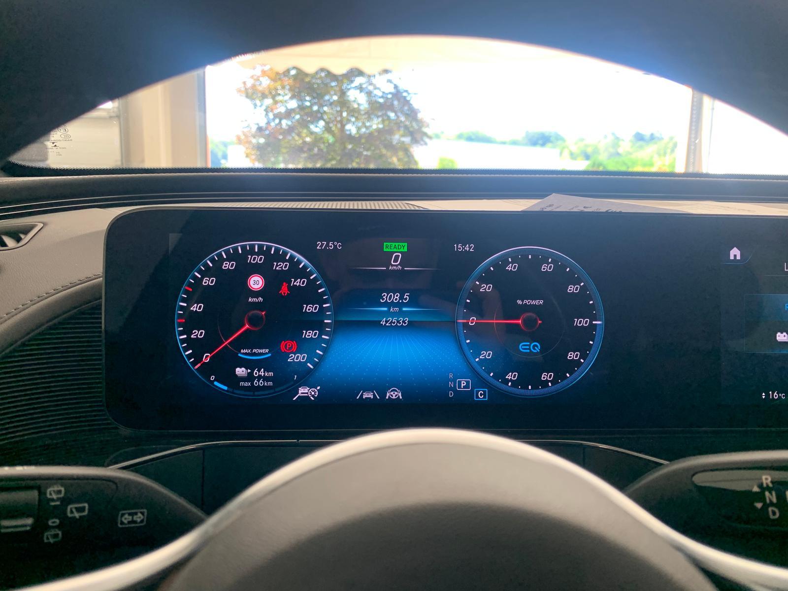 Mercedes-Benz EQC 400 4M DISTRONIC/LEDER/20"ZOLL/MB-LED