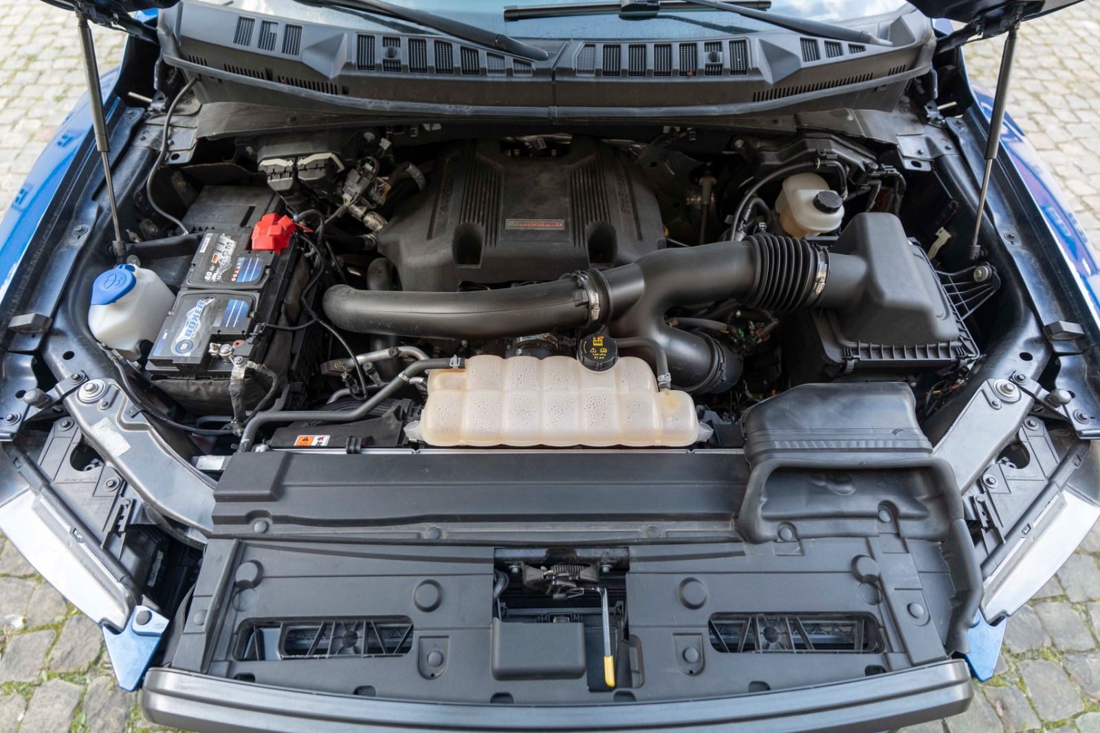 Fahrzeugabbildung Ford F 150 Raptor 3,5L 4x4 B&O 360° ACC TOTW AHK M+S