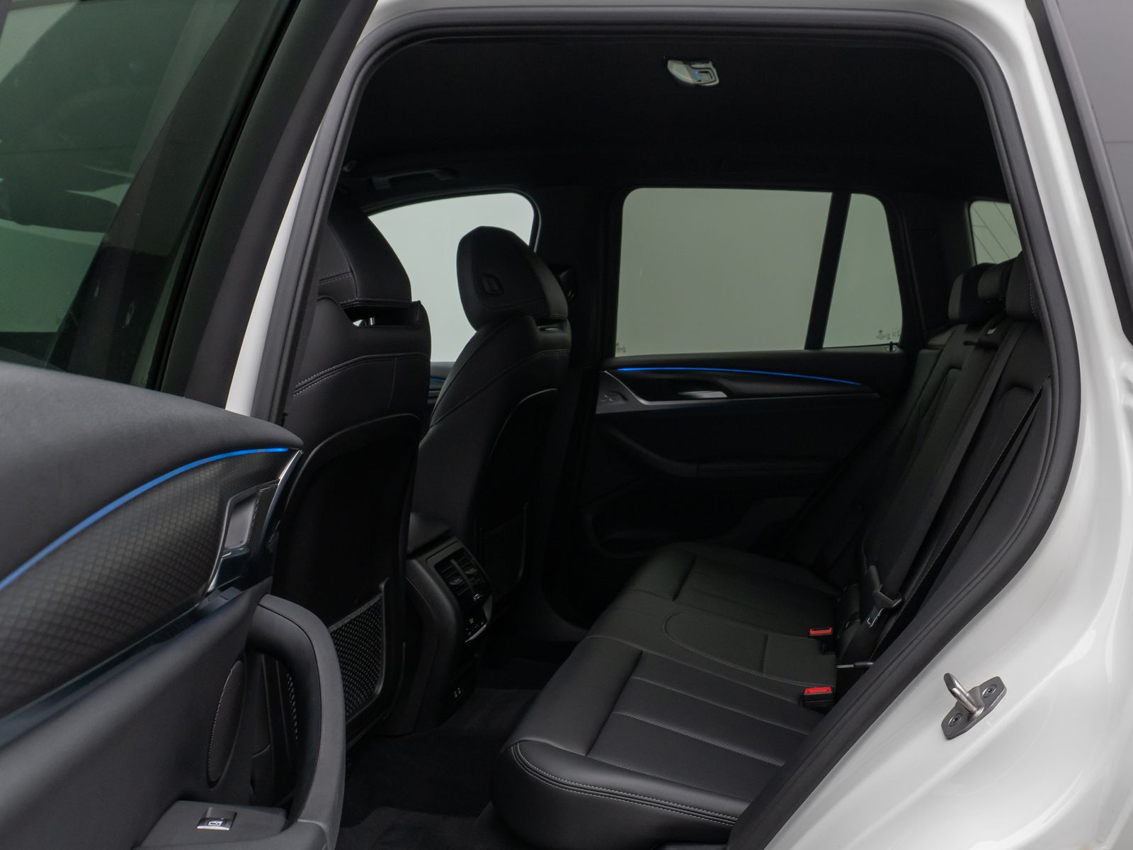Fahrzeugabbildung BMW X3 xD30e M Sport Kamera DAB HiFi Fernlichtassist