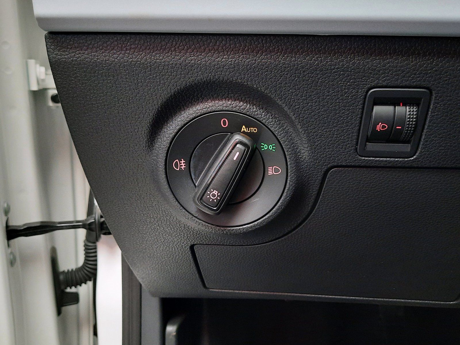 Fahrzeugabbildung SEAT Ibiza Style Edition TSI *Navi*Cam*PDC*LED*ACC*