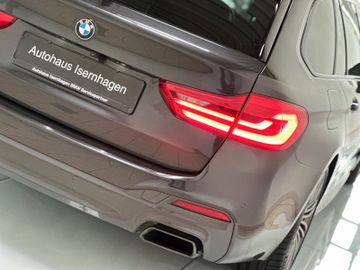 Fahrzeugabbildung BMW M550d xD ACC HUD 360° B&W DAB DisplKey SoftCl TV