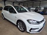 Volkswagen GOLF VII R-LINE NAVI CARPLAY CAMERA ACC GLASDACH - Autos mit Tageszulassung
