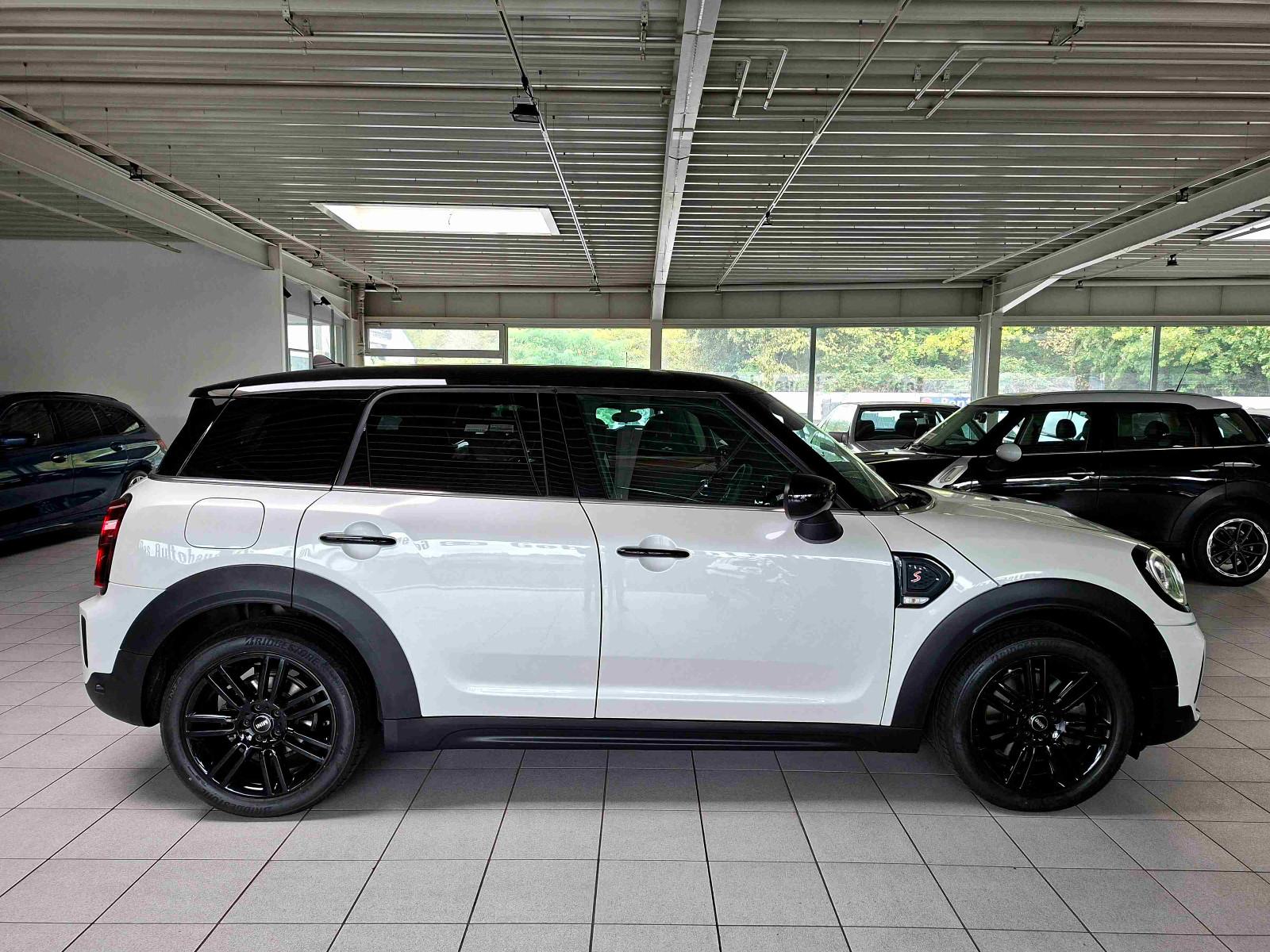 MINI Countryman S ALL4 Head UP Pano SPORT Autom. Kam.