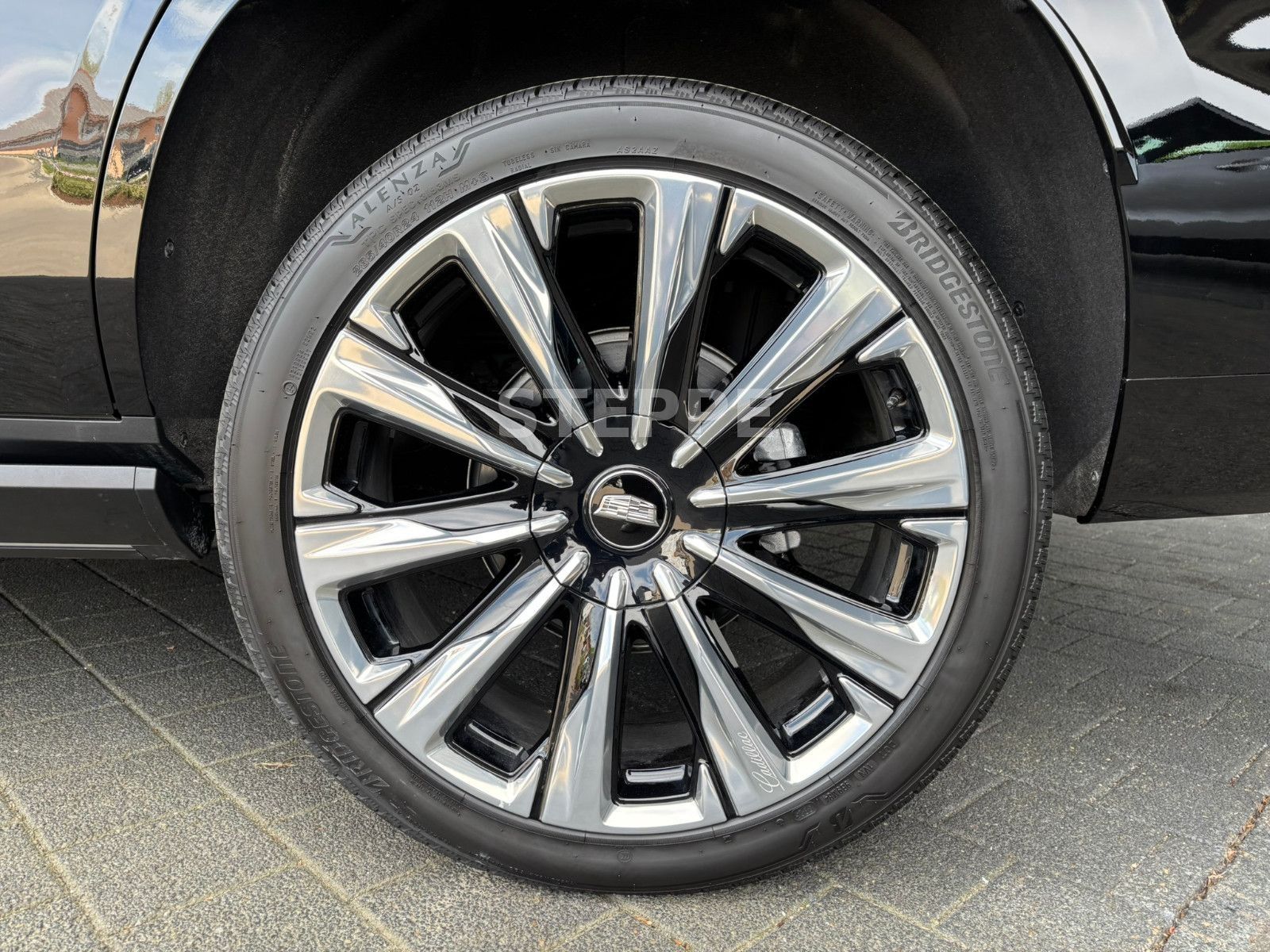 Cadillac Escalade FACELIFT MY26 6.2 V8 Platinum Luxury24"