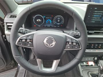 KGM Musso Grand Black 2.2 AT Navi°Leder° Sperrdiff°A