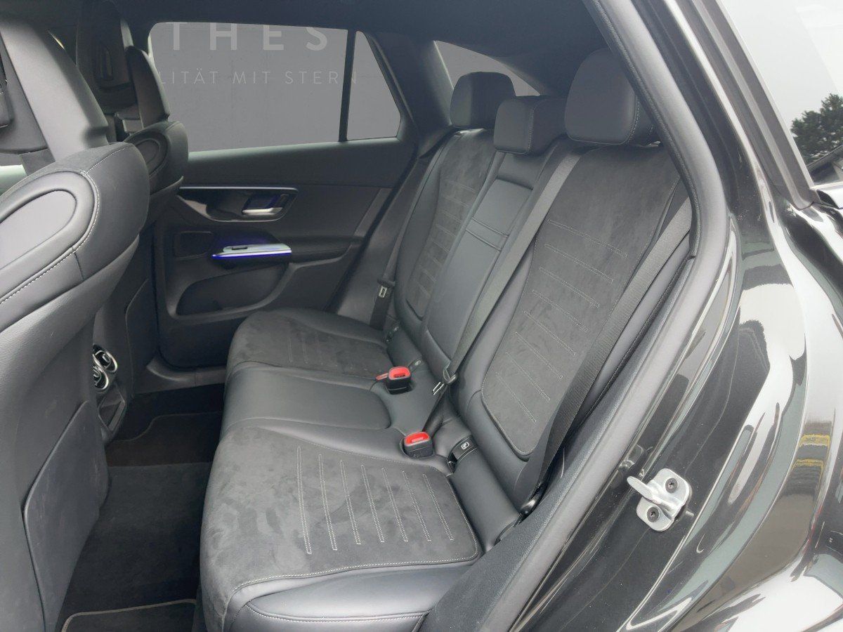 Fahrzeugabbildung Mercedes-Benz GLC 220 d 4M AMG/Night/360°/Dig.-Light/AHK