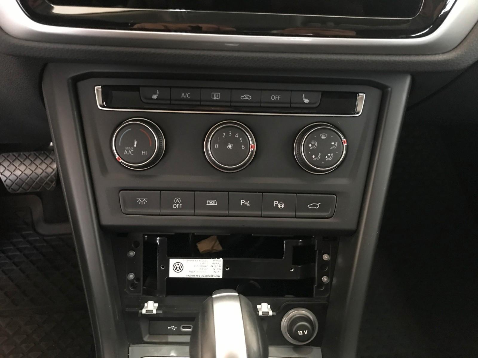 Volkswagen Touran 2.0 TDI SCR DSG TAXIAUSSTATTUNG, миниатюра 25