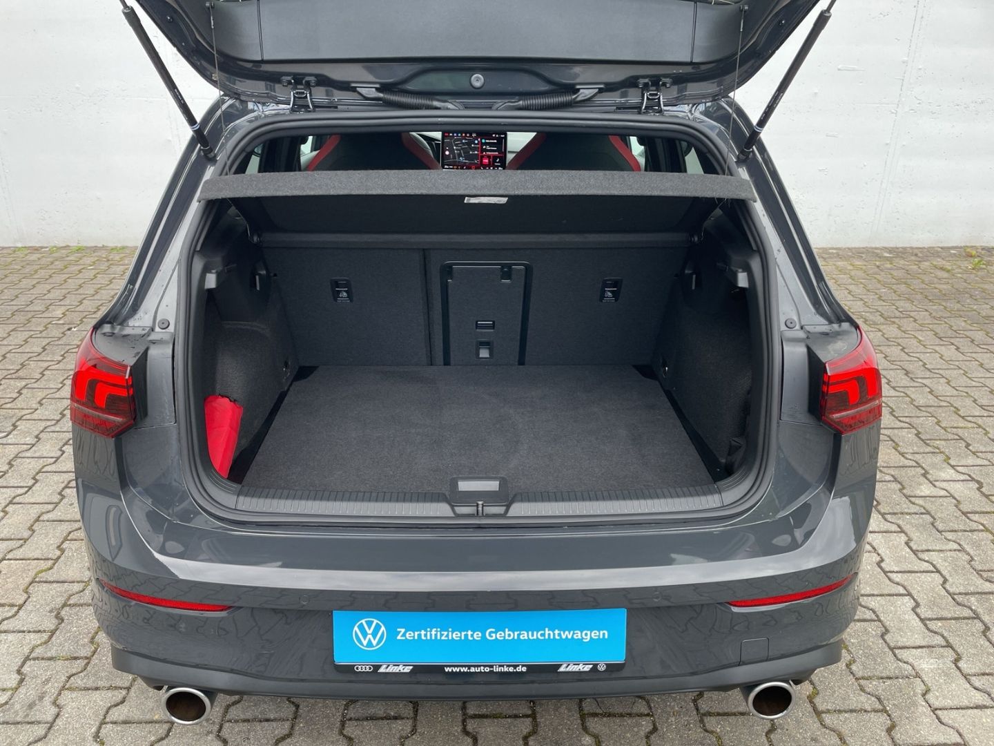 Golf GTI VIII 2.0TSI DSG Black Style Kamera/Navi