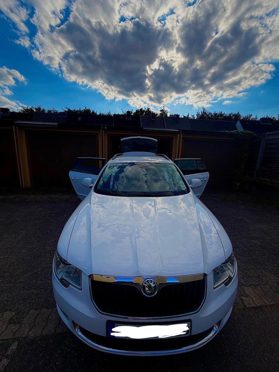 Skoda Superb, 2010