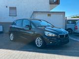 BMW 218 2 Active Tourer 218 i - BMW 218 Kombi Gebrauchtwagen