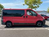 Renault Traffic dci100 9 sitzen - gebrauchte Renault Trafic aus dem Jahr 2005