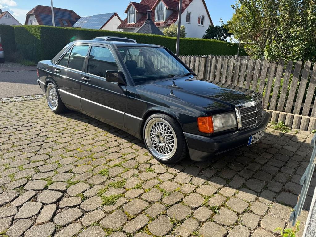 Mercedes-Benz 190