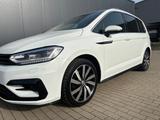 Volkswagen Highline BMT R line/7 Sitzer/Auto/Panorama/Start - Volkswagen Touran mit Benzin-Antrieb: Limousine