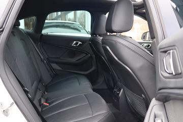 2021 BMW M235 缩略图 22