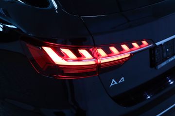 Fahrzeugverkauf 29 Audi A4 Avant 40 TFSI quattro S line Matrix AHK StHZ