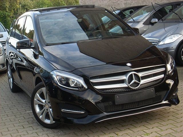 MERCEDES-BENZ B 180 Urban Autom / Panormaschiebedach