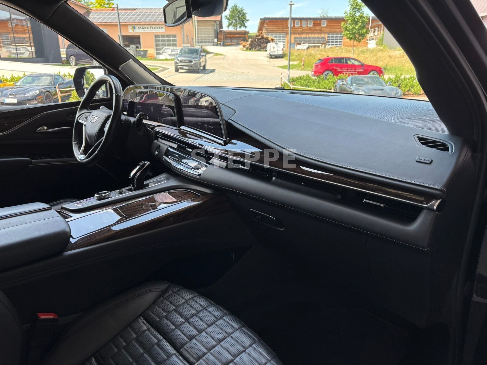 Cadillac Escalade 6.2 V8 Sport Platinum Luftfeder.EU-Navi