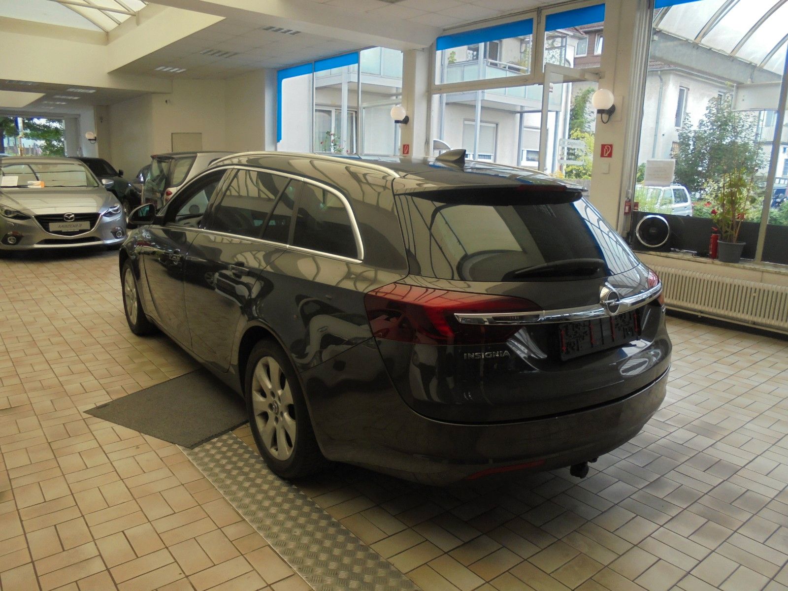 Fahrzeugabbildung Opel Insignia A Sports Tourer B Innovation Aut./Navi/