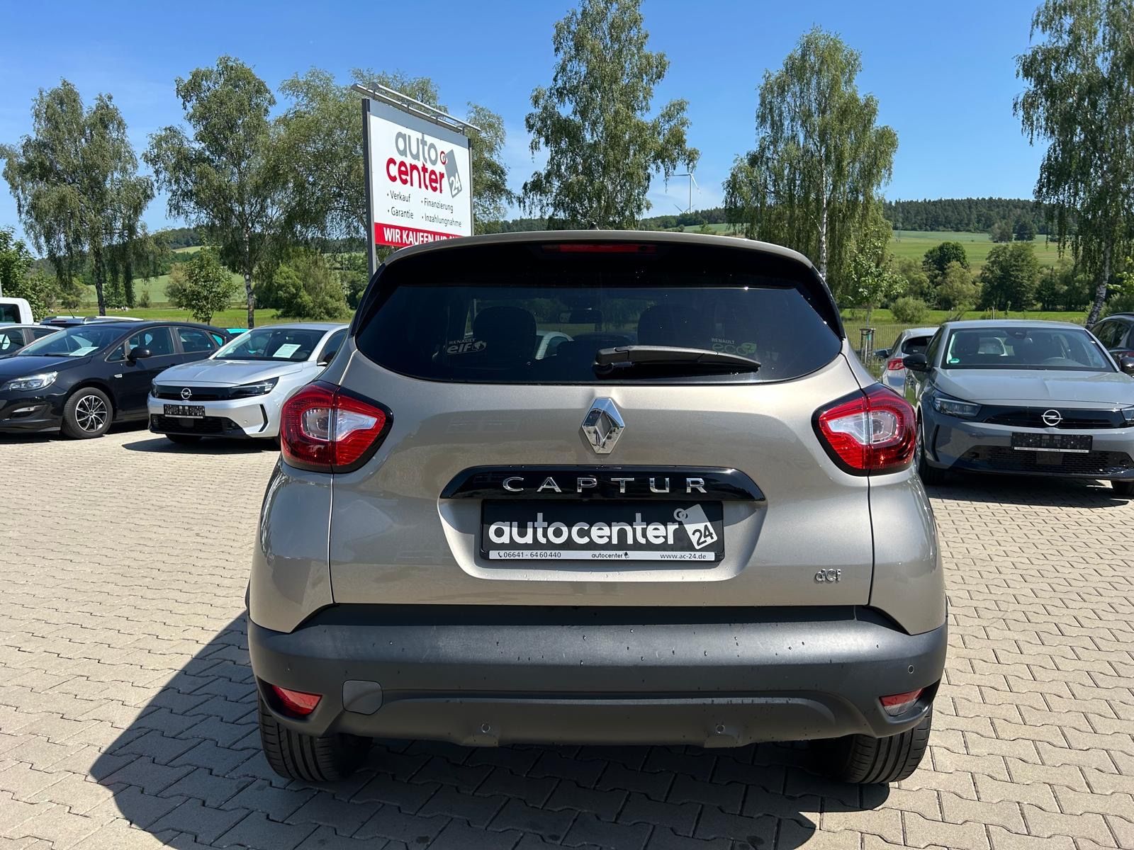 Fahrzeugabbildung Renault Captur Luxe°Automatik°Navi°