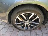 Volkswagen Eos 2.0 TDI Climatronik NAVI AHK GRA - mit Diesel-Antrieb: Grau, Panorama-Dach, Cabrio